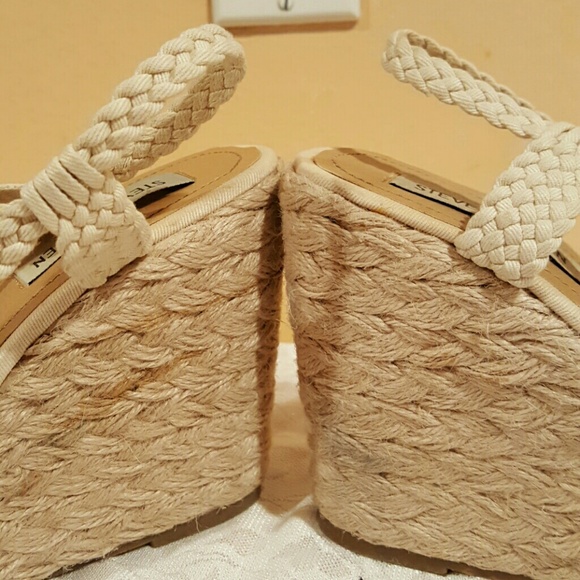 STEVE MADDEN Women's Wedges - Picture 3 of 8